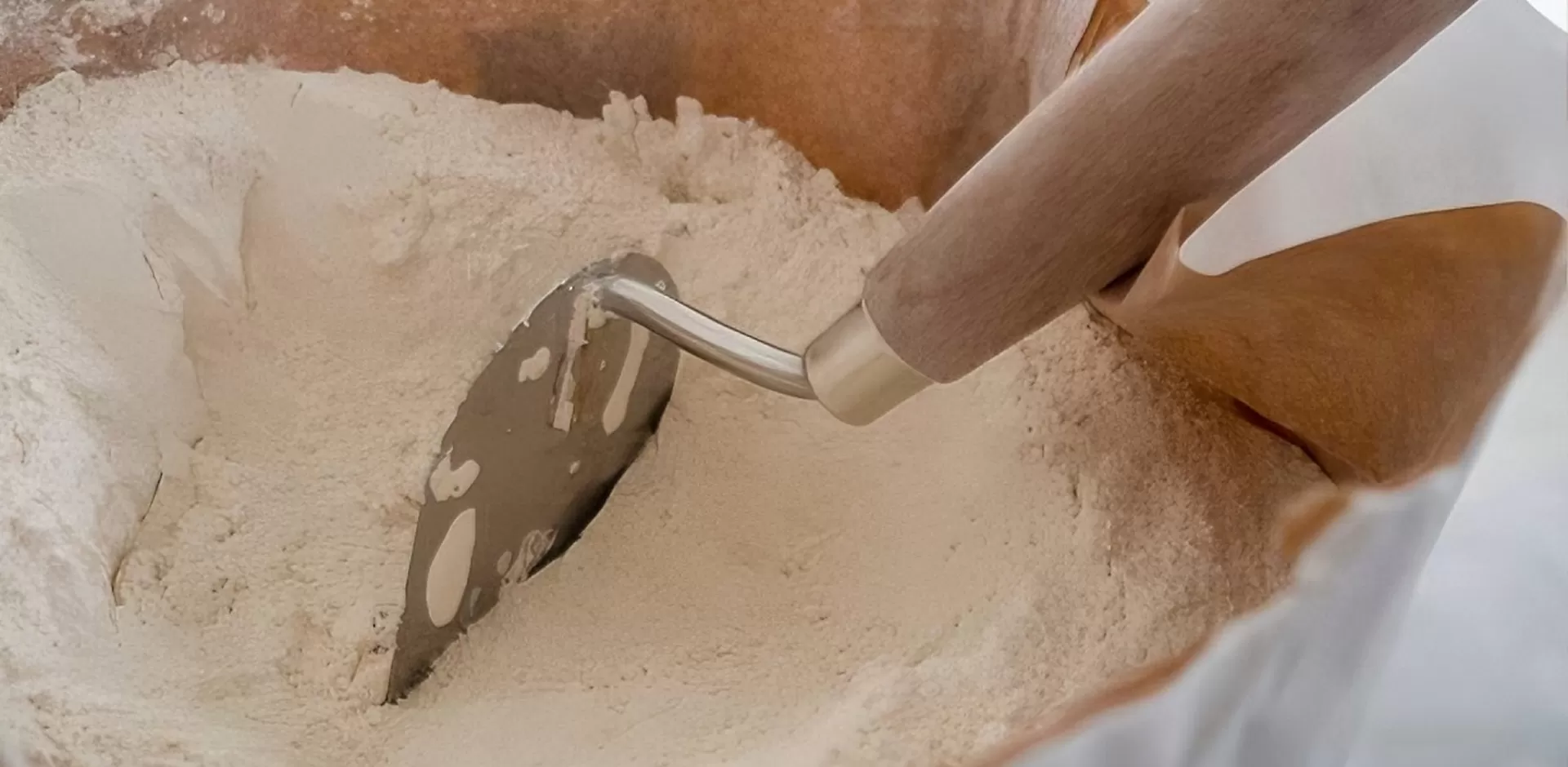 Wall Putty селемулосасының артында ұлғайта